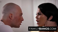 FamilyBangs.com ⭐ Exotic Mother Banged When She Was Alone, Jasmine Jae, Zac Wild Thumb