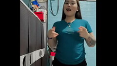 Sino sya?? Hahahaha Thumb