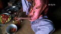 Kitchen me khana bana Rahi best wife sex kitchen sex Thumb