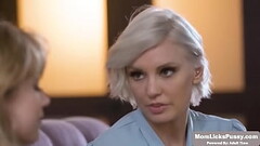 Young MILF teaches stepteen masturbate Thumb